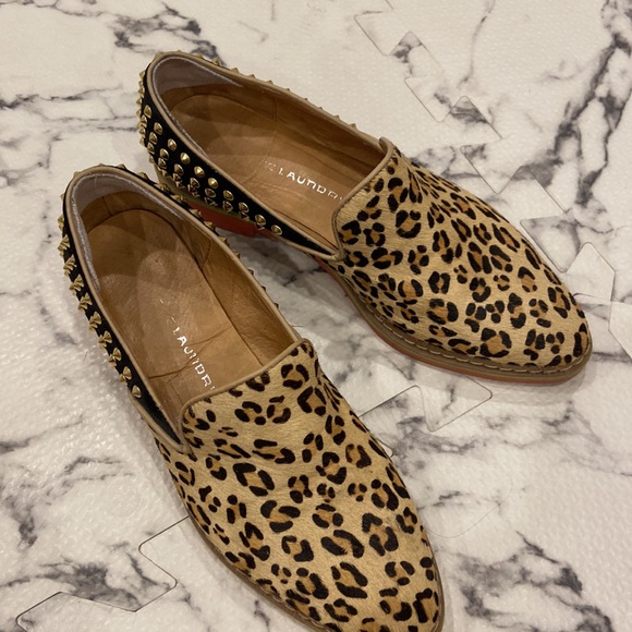 Slip on Animal Print / gold studded Shoes - Picture 4 of 5